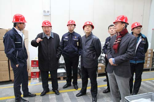步入国际市场，我们稳健前行